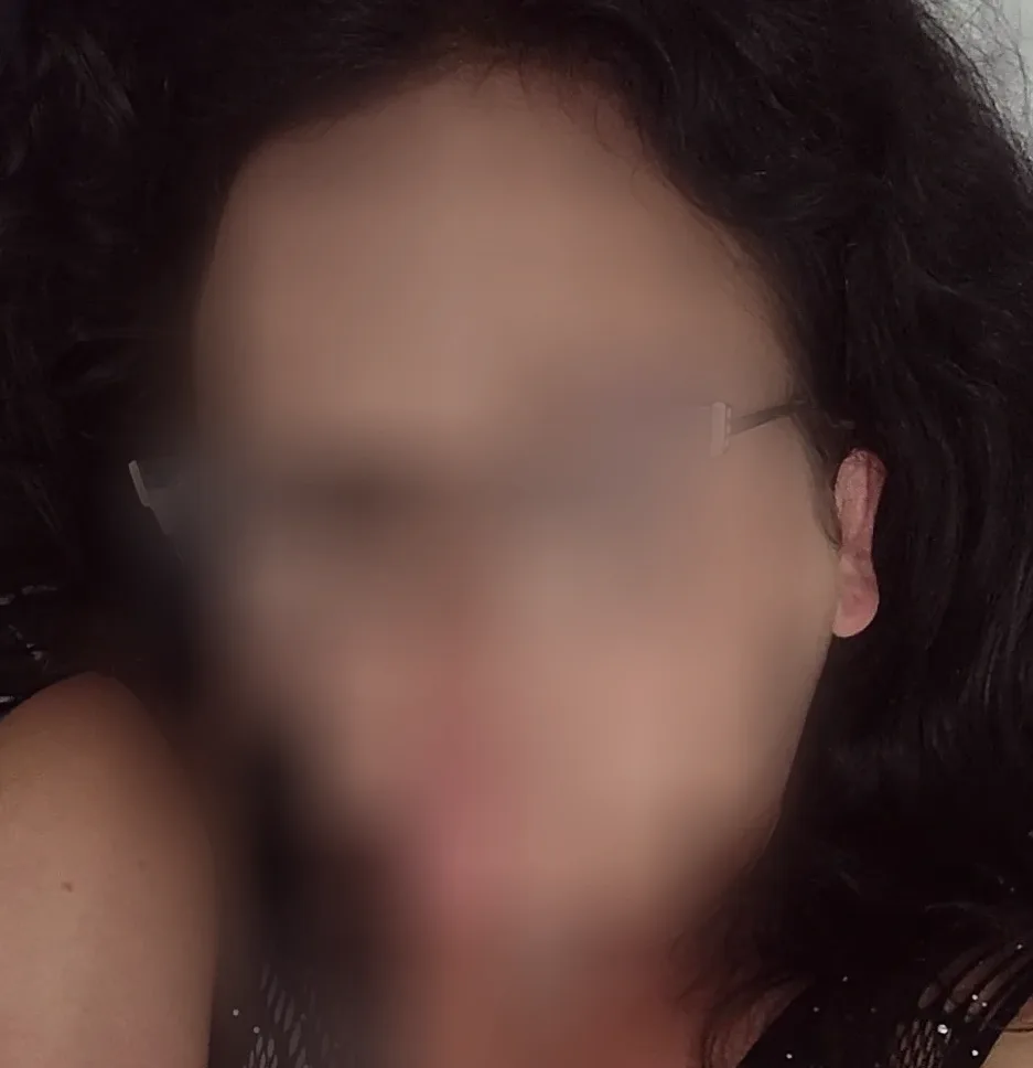 Antonia, 36